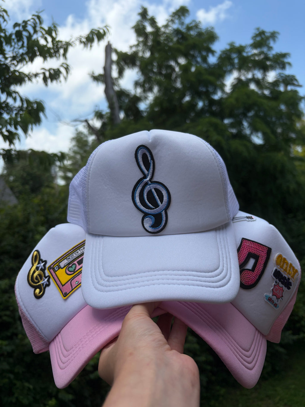 Musical Trucker Hat ‧₊˚♪ 𝄞𝄢₊˚⊹