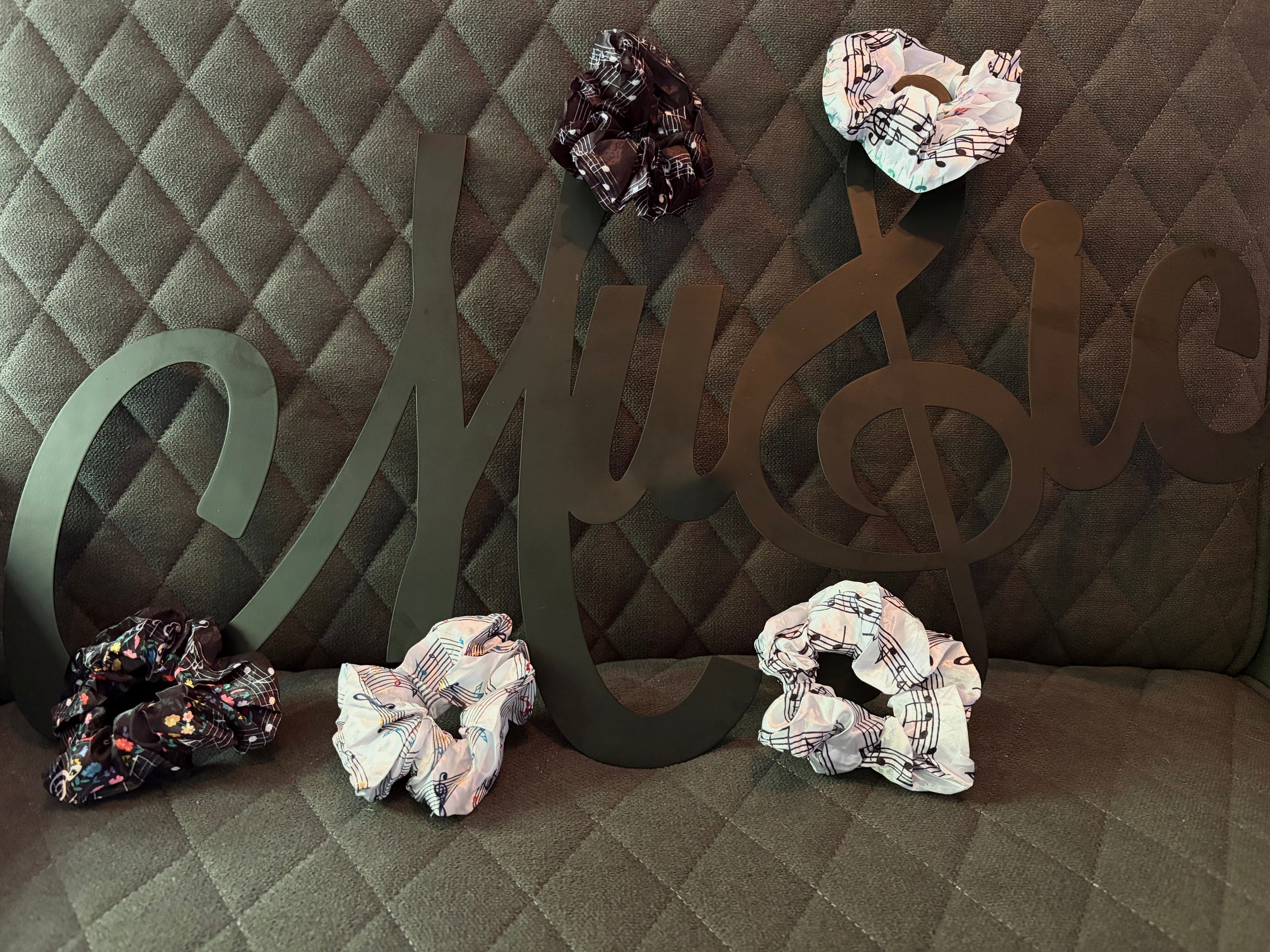 Musical Notation Hair/Wrist Scrunchie 𝄞˖ ݁♬⋆.˚