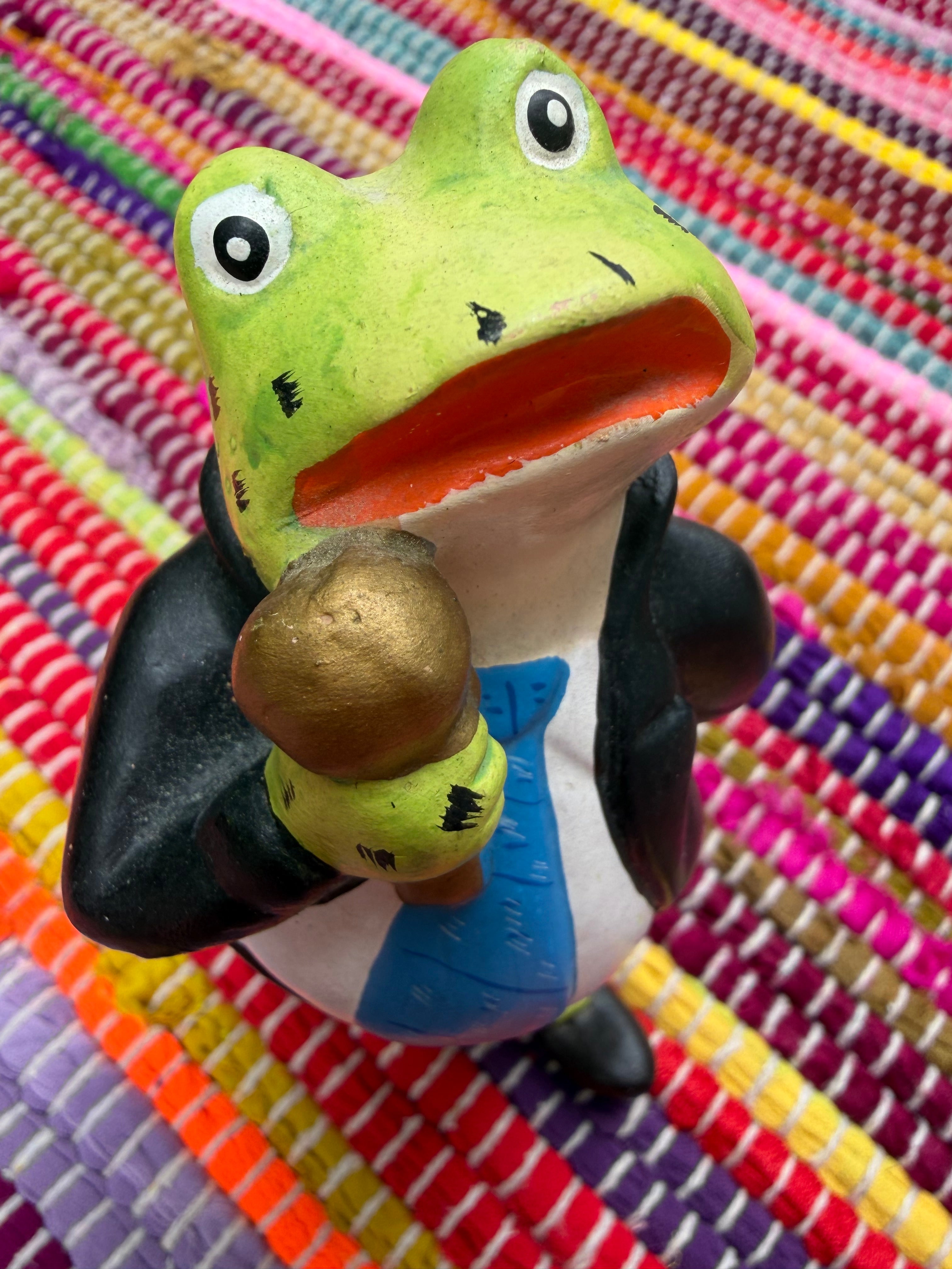 Vintage Frog Vocalist Statue 𖠊 ♪ ༘⋆