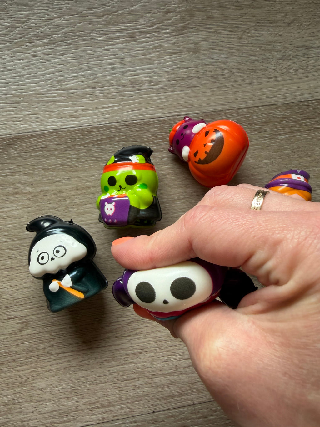 Mystery Halloween Squish 𓆩^._.^𓆪