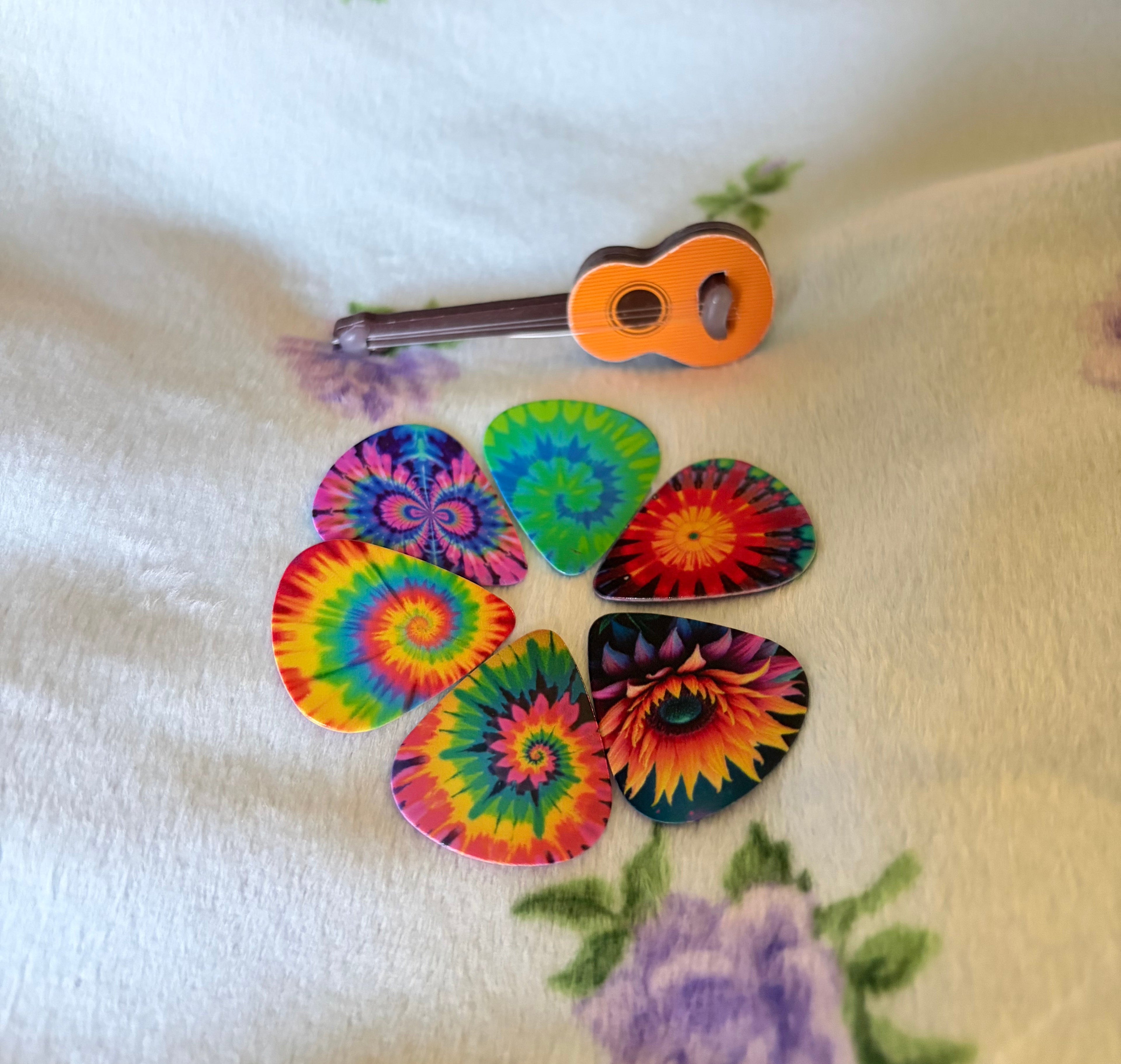 Tie Dye Guitar Pick ♪⊹ ࣪ ˖